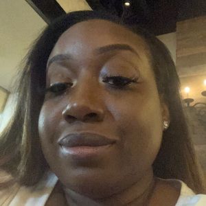 Meet your Posher, Charisma